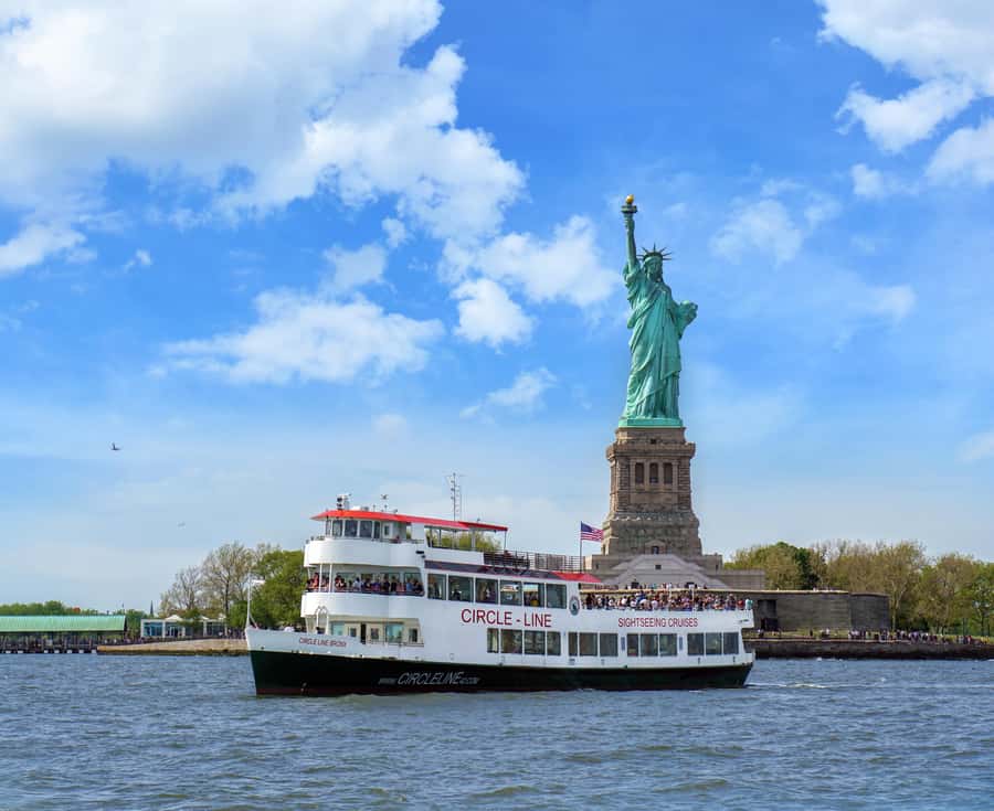 NYC: Statue of Liberty Express Skip-the-Box-Office Cruise - Starting at Pier 16 in South Street Seaport
