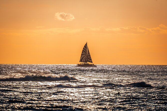 Oahu's Waikiki Coast: Moana’s Sunset Cocktail Sail - Is $89.99 a fair price?