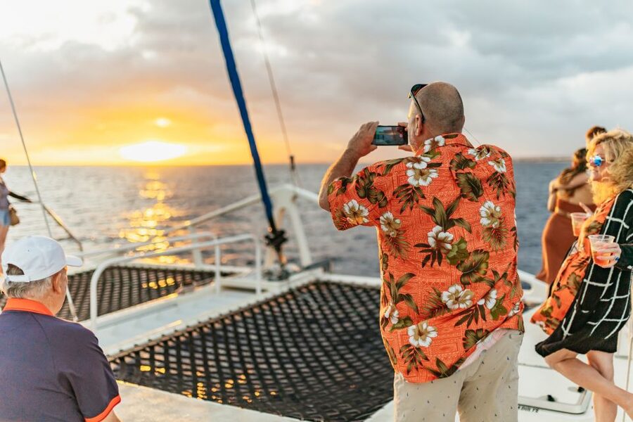 Oahu: Waikiki Sunset Catamaran Cocktail Cruise - Boarding at Kewalo Basin Harbor and finding Slip F28