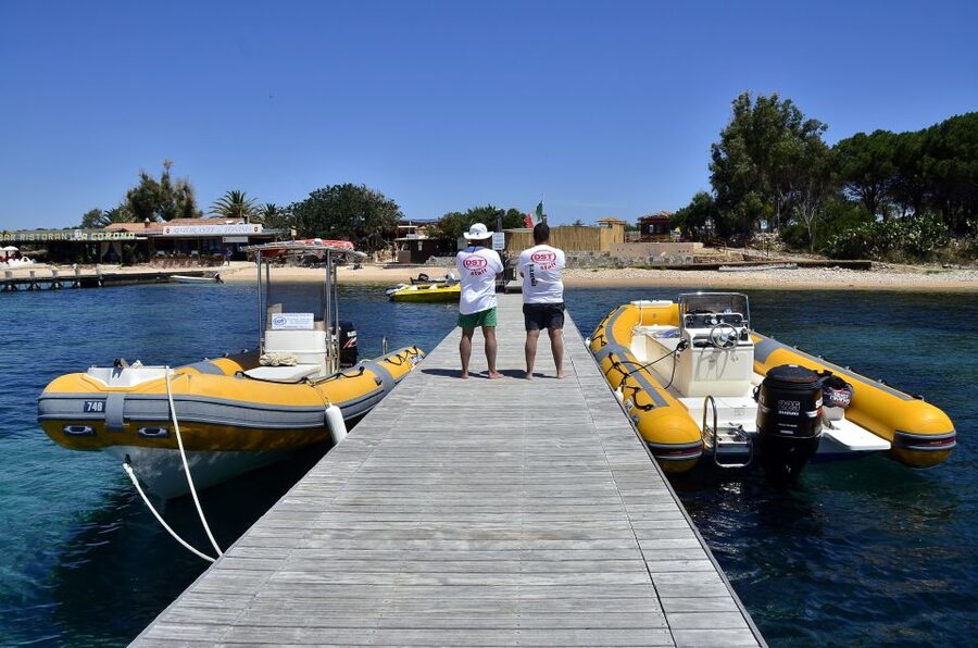 Olbia: Tavolara and Molara Snorkeling Boat Tour - Why the Chrisso wreck makes this tour different