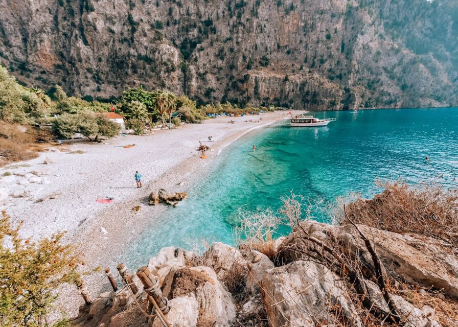 Ölüdeniz: Butterfly Valley Boat Trip with Buffet Lunch - Butterfly Valley, cliffs and a rocky beach