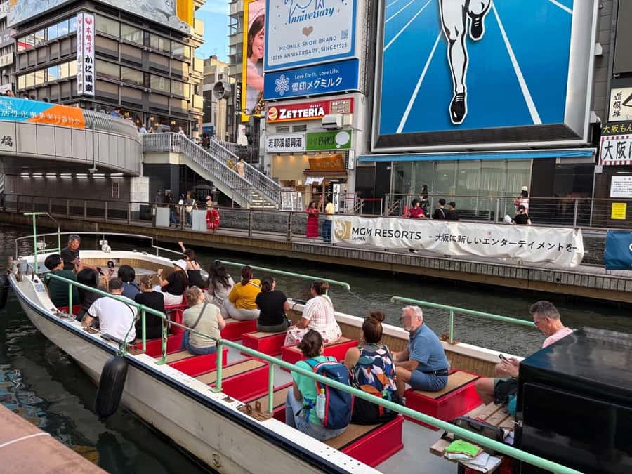 Osaka: Dotonbori's Bridges 20-Minute Cruise - Boarding beside Don Quijote
