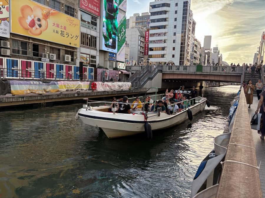 Osaka: Dotonbori's Bridges 20-Minute Cruise - The first stretch: Tazaemon Bridge to Nippon-bashi