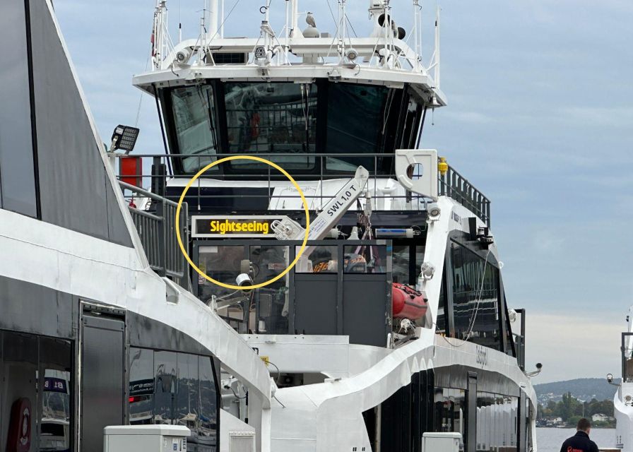 Oslo: 100% Electric Oslofjord Sightseeing Cruise - Using the audio guide without missing the views