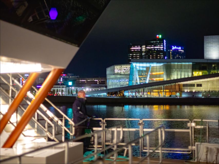 Oslo: 3-Course Dinner & Live Music Cruise on the Oslofjord - Dinner by Restaurant Einer