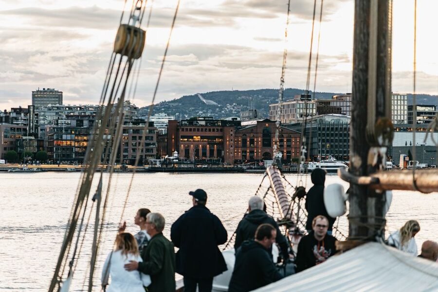 Oslo: Fjord Evening Cruise with Shrimp Buffet - Hovedøya and the inner islands