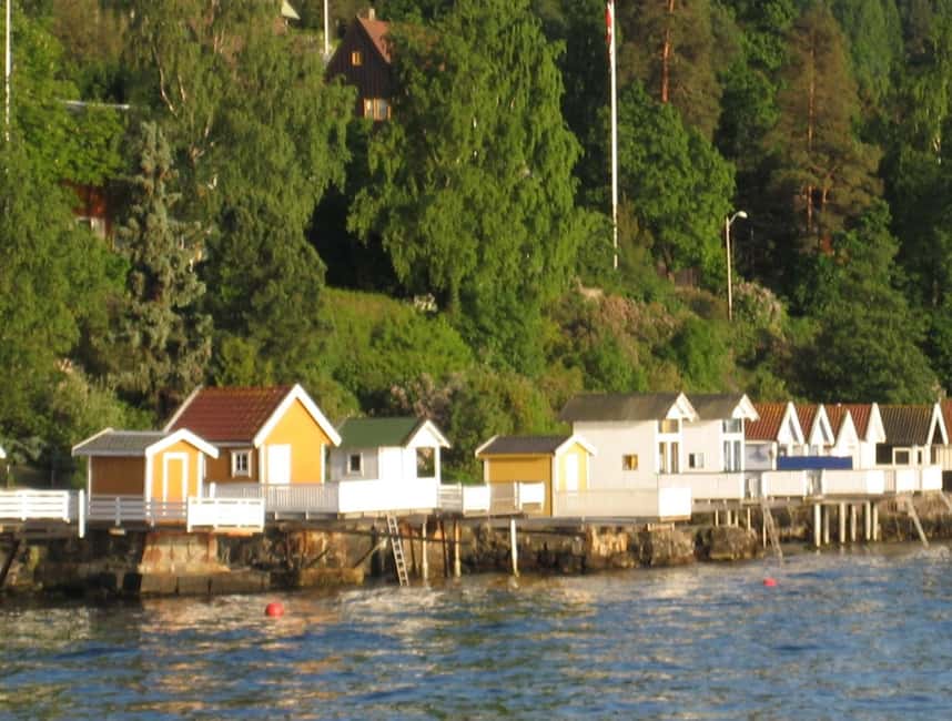 Oslo: Fjord Mini Cruise by Wooden Sailing Ship - Families, photographers, and first-time visitors