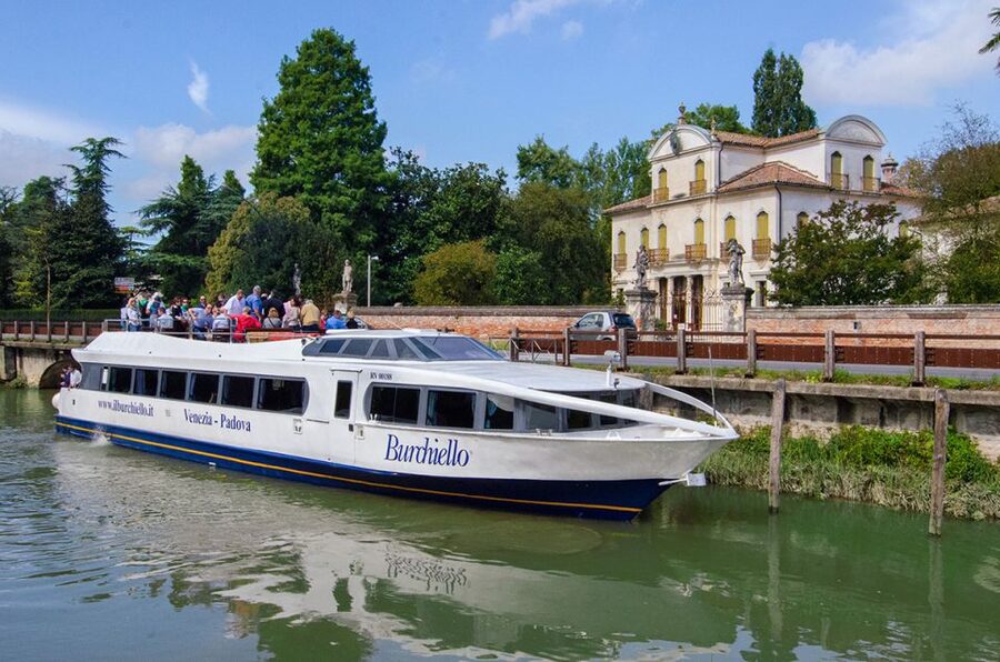 Padua to Venice Boat Cruise of the Brenta Riviera - Arriving beside St. Mark’s Square