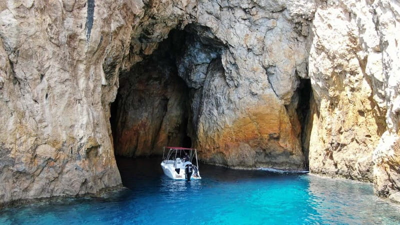 Paleokastritsa: Paradise, Yali Beach & Blue Caves Boat Tour - Paradise Beach is for swimming, not lounging