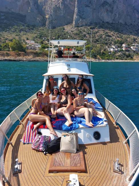 Palermo: Boat Tour With Aperitif Snorkeling And Cave Tour - Grotta Regina, the cave stop with an aperitif