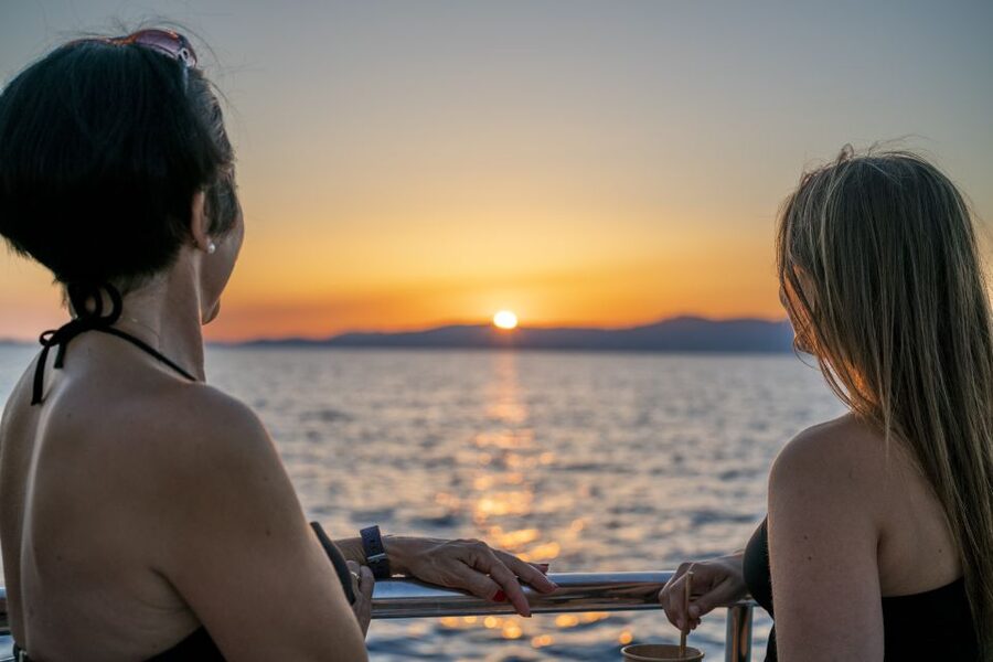 Palma: Catamaran Cruise with Swimming and Snorkelling - FAQ