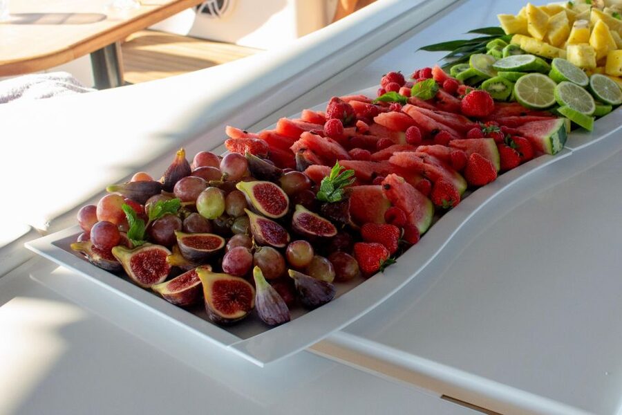 Palma: Cueva Verde and Cala Vella Catamaran Cruise with BBQ - How Luxury Is the Catamaran?
