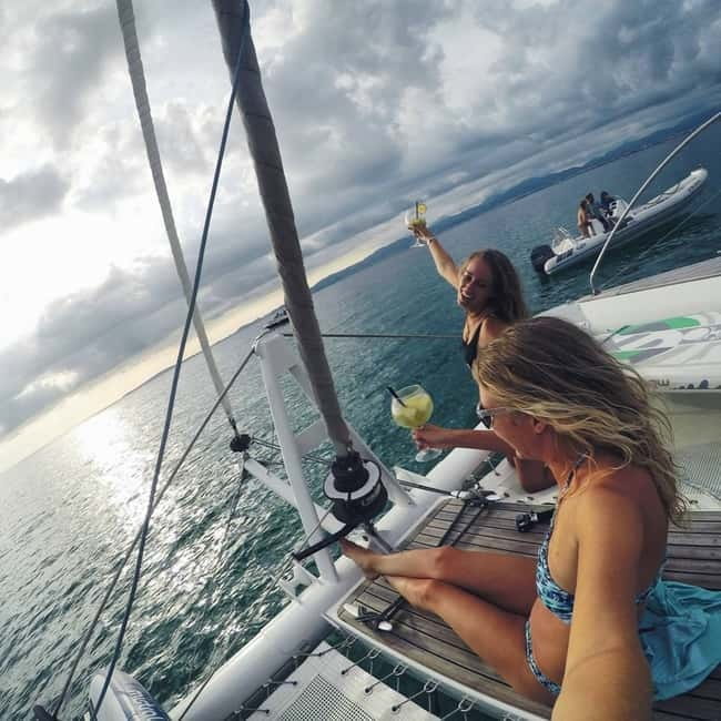 Palma de Mallorca: Deluxe Catamaran Sailing Tour with Meal - A calmer catamaran trip from Palma