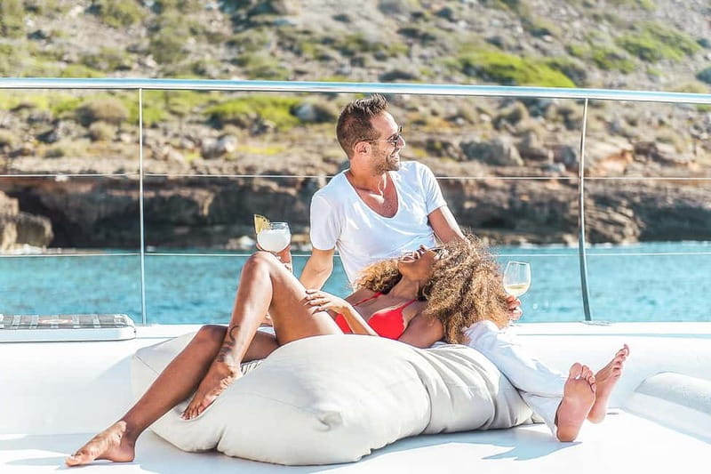 Palma de Mallorca: Half-Day Catamaran Tour with Buffet Meal - Should you book the Attraction Catamarans cruise?