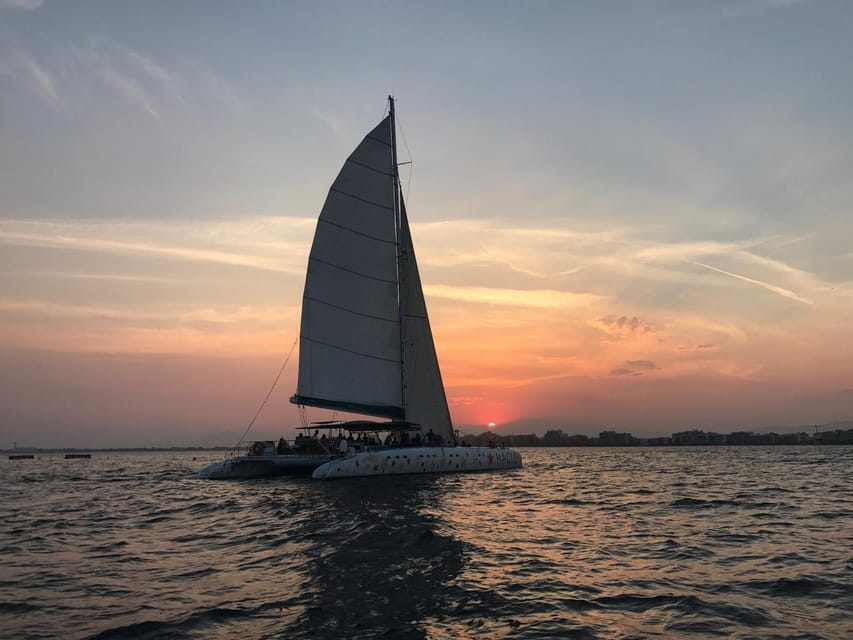 Palma de Mallorca: Sunset Sailing Catamaran Trip with Drink - Who will enjoy this Palma cruise?