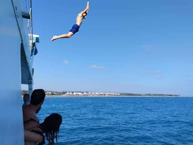 Paphos: Glass Bottom Boat Trip with Swimming or Snorkeling - Key points to know before you book