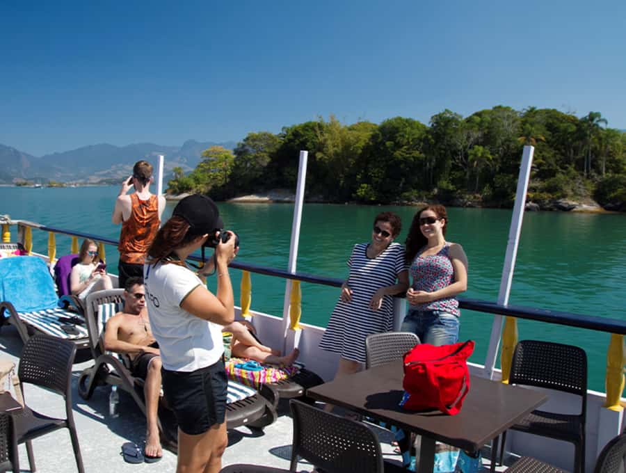 Paraty Bay: Islands & Beaches Boat Tour with Snorkeling - Key things to know before you book