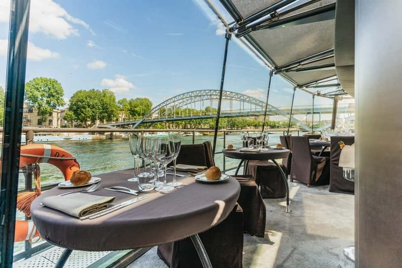 Paris: 2-Hour River Seine Lunch Cruise with 3-course-menu - Key points to know before booking