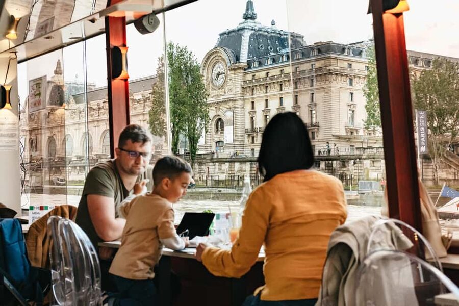 Paris: 3-Course Italian Meal Seine Cruise - Finding the Théo boat at Rue du Ranelagh