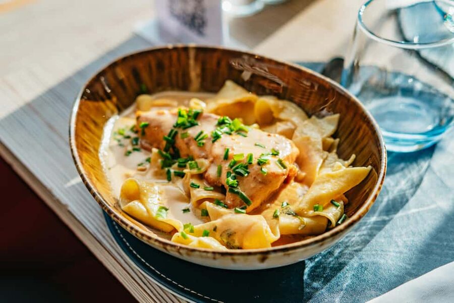 Paris: 3-Course Italian Meal Seine Cruise - Practical details that affect your choice