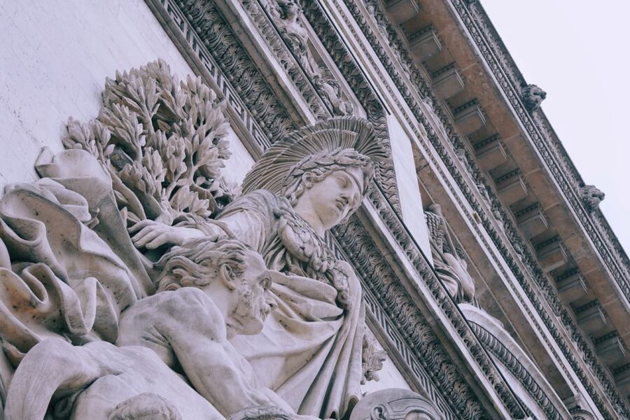Paris: Arc de Triomphe Entry with Seine Cruise - Climbing the Arc de Triomphe