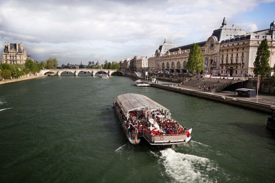Paris: Eiffel Tower Hosted Tour, Seine Cruise and City Tour - Should you book this Paris combination tour?
