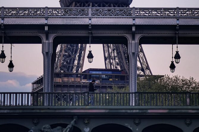 Paris en Scene 3 Course Seine River Dinner Cruise - The small Statue of Liberty and a pleasant return route