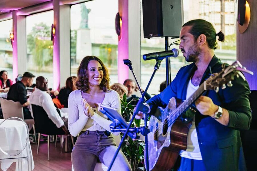 Paris: Gourmet Dinner Cruise on Seine River with Live Music - Should you book the Le Diamant Bleu dinner cruise?