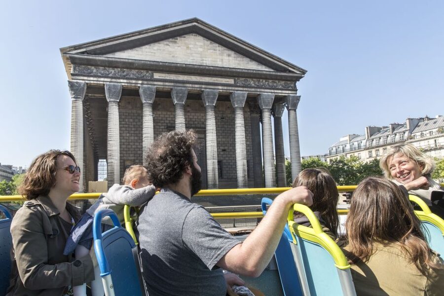 Paris: Hop-on Hop-off Bus Tour & Seine Cruise Bundle Tour - Stop 3: Notre-Dame and the Latin Quarter