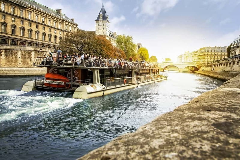 Paris: Seine Cruise & Crepe Tasting near the Eiffel Tower - Key things to know before you go