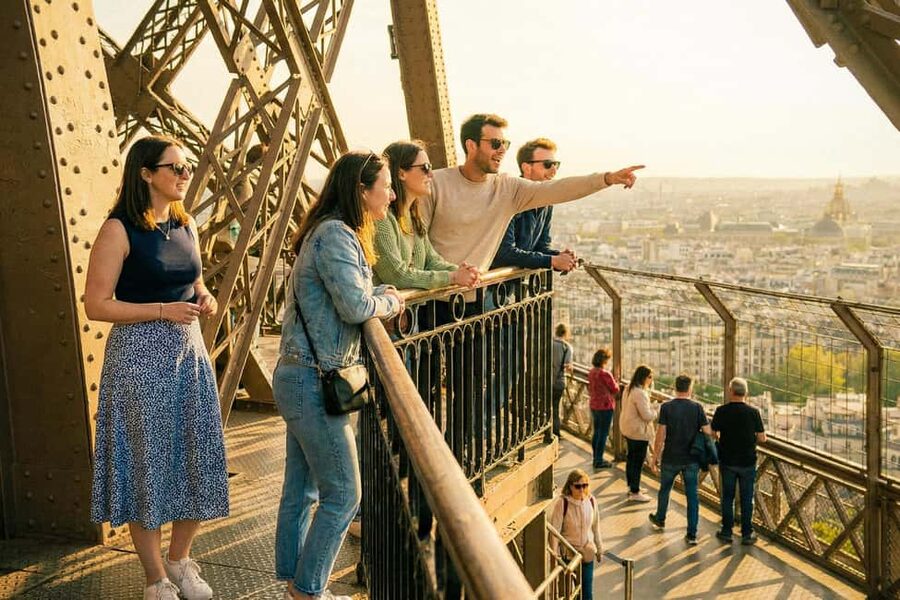 Paris: Seine River Cruise & Eiffel Tower Visit - Riding the Eiffel Tower elevator to the 2nd floor or summit