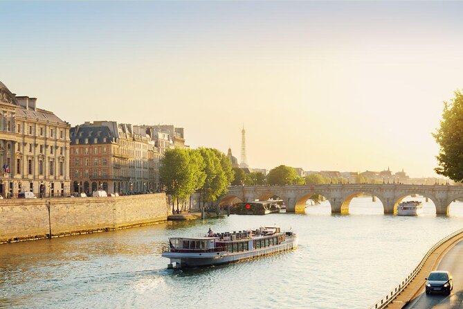 Paris Seine River Sightseeing Cruise with Commentary by Bateaux Parisiens - Key things to know before you go