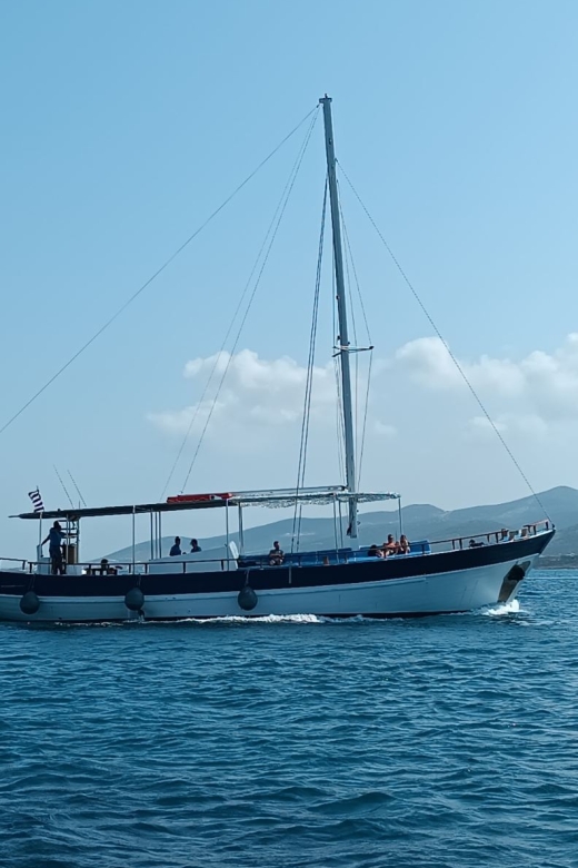 Paros Antiparos: Full-Day Boat Tour with Lunch & Drinks - Why this seven-hour cruise works so well