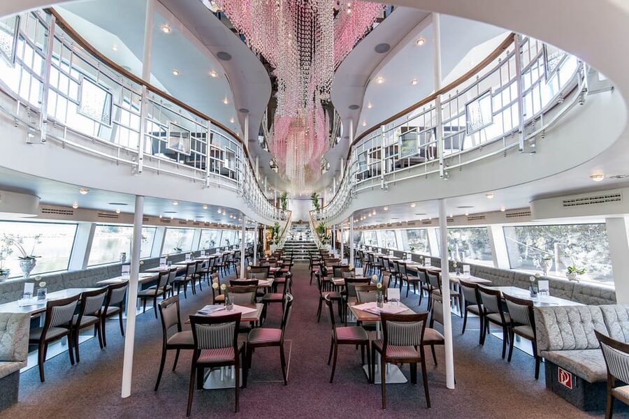 Passau: Crystal Ship Sightseeing Cruise - A crystal-covered ship on the Danube