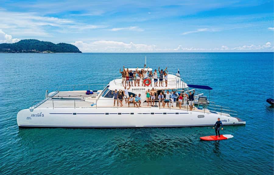 Pattaya: 3 Islands Day Tour on Catamaran with Buffet Lunch - Crew service, language support, and safety