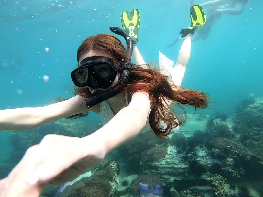 Pattaya: Exclusive 3-Island Catamaran Tour with Buffet Lunch - Koh Rin: the best place to snorkel
