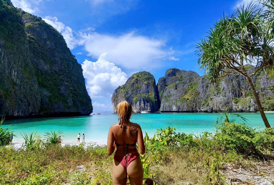 Phi Phi: Private Longtail Boat to Maya Bay with Snorkeling - Why a private longtail boat changes the day