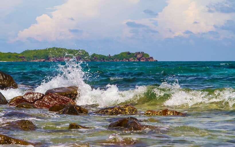 Phu Quoc: 3 Island Tour by Boat with Guide - Lunch onboard: generous, local, and not a restaurant meal