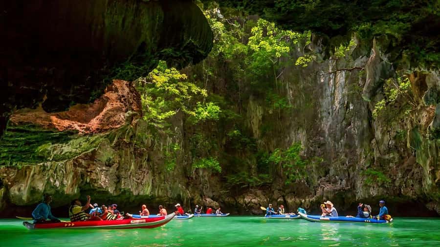 Phuket: James Bond Island Day Trip by Speed Boat with Lunch - Hong Island and the canoe ride
