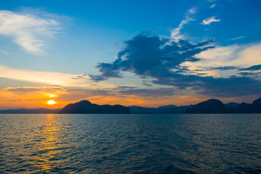 Phuket: James Bond Island Luxury Sunset Cruise - Practical value, packing, and timing