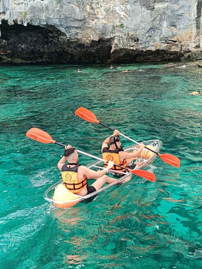 Phuket: Phi Phi, Bamboo & Maithon by Premium Speed Catamaran - Maya Bay is famous for a reason, but not private