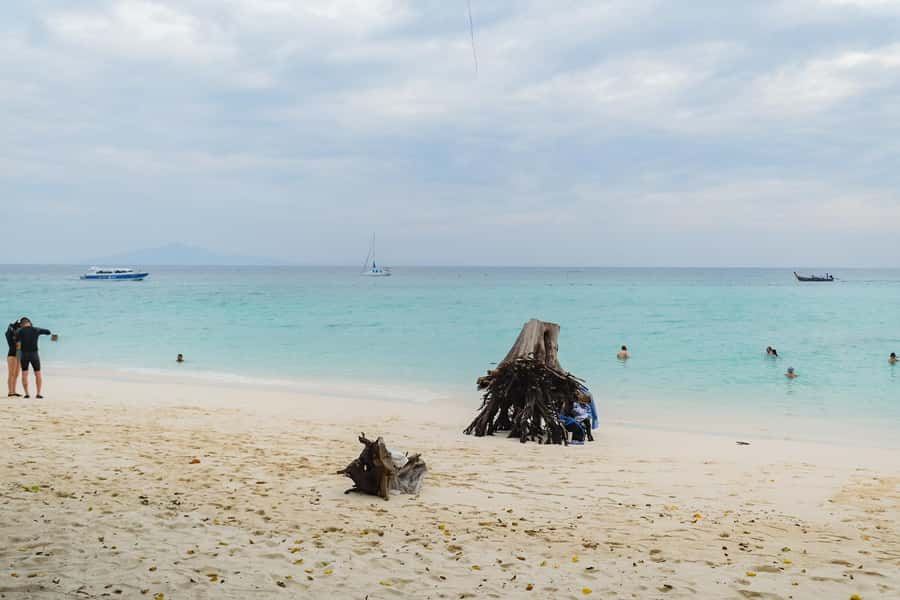 Phuket: Phi Phi, Bamboo & Maithon by Premium Speed Catamaran - Maithon Island ends the day on a calmer note