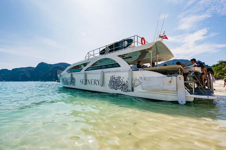 Phuket: Phi Phi Islands Day-Trip by Speed Catamaran - Pileh Lagoon by longtail boat