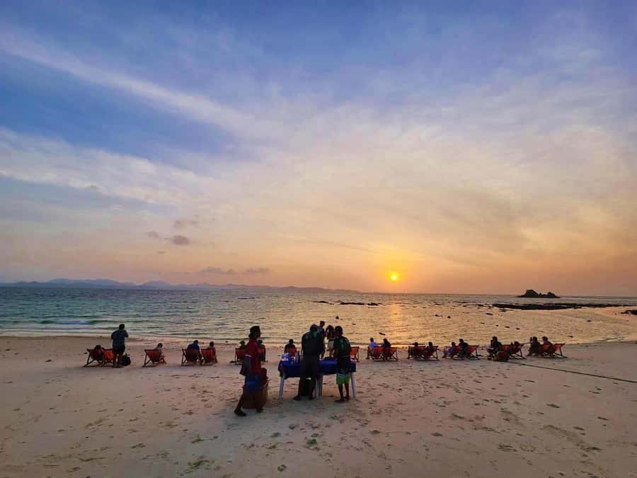Phuket: Phi Phi Sunrise Boat Tour to Bamboo and Khai Island - Maya Bay and the limits of the famous beach