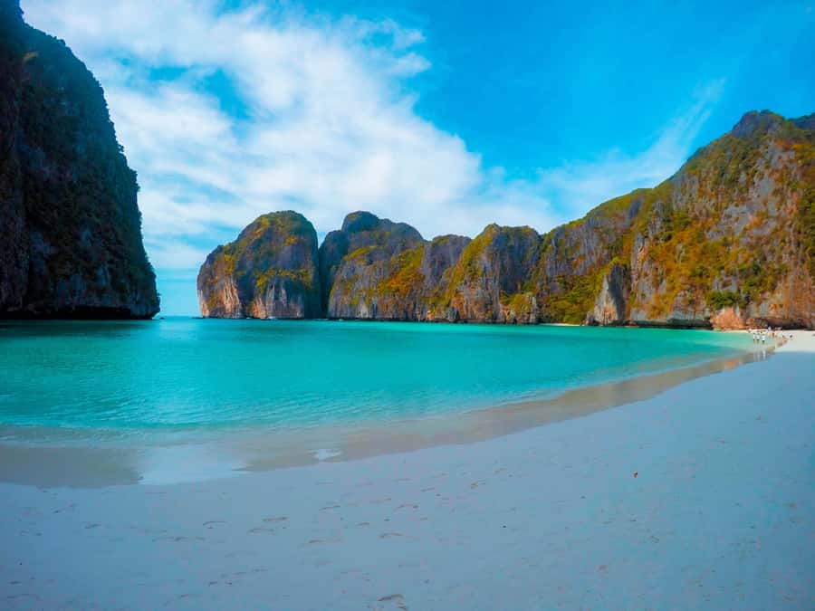 Phuket: Phi Phi Sunrise Boat Tour to Bamboo and Khai Island - Pileh Lagoon and the first proper swim