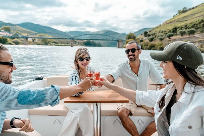 Pinhão: Douro River Solar Boat Tour with Wine Tasting - The route toward Romaneira