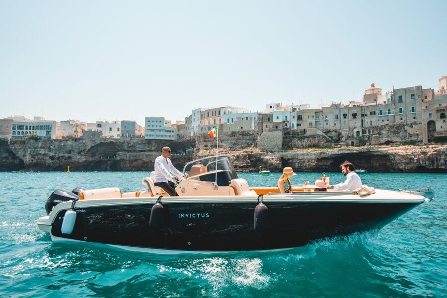Polignano a Mare: Boat Cruise to Scenic Caves with Prosecco - Group size, comfort, and the guide