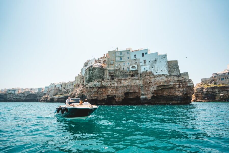 Polignano a Mare: Boat Cruise to Scenic Caves with Prosecco - The final coves and return to the marina
