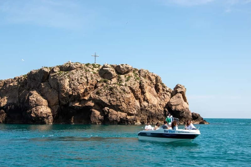 Polignano a Mare: Boat Tour with Prosecco and Snacks - Key points at a glance