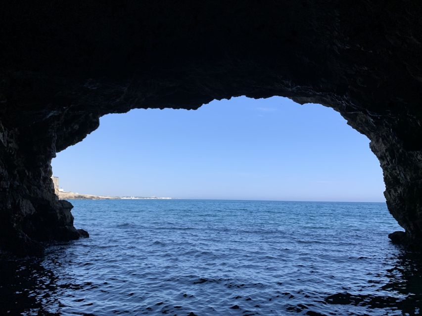 Polignano a Mare: Cave Boat Tour with Aperitif - Lama Monachile from an unusual angle